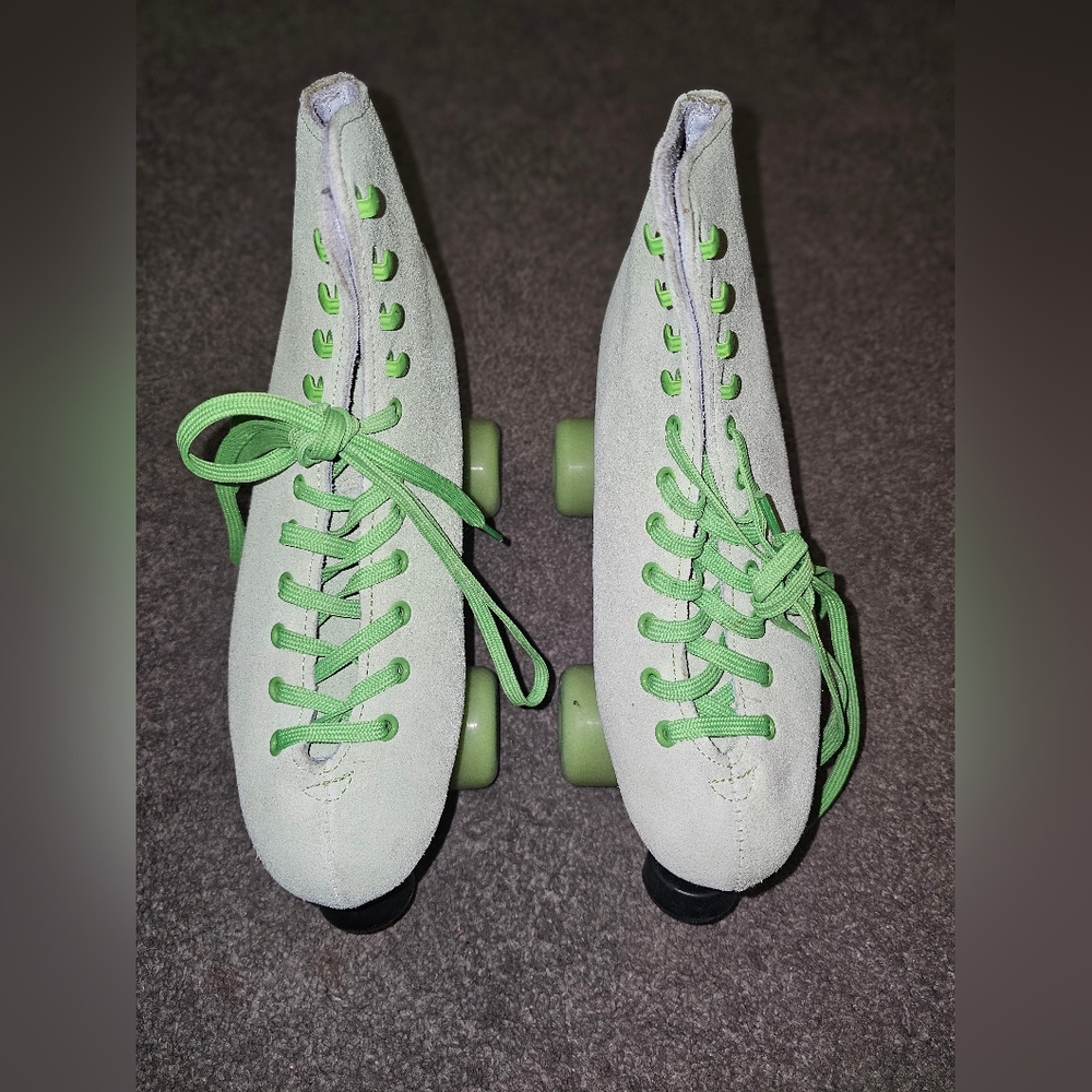 Sure Grip Boardwalk Boardwalk Green roller skates men size 6 (womens 7)